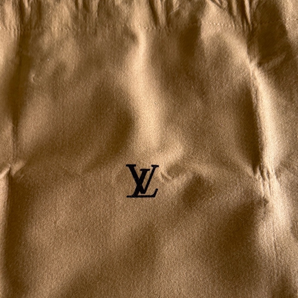 Louis Vuitton Tan Dust Bag - Picture 2 of 7